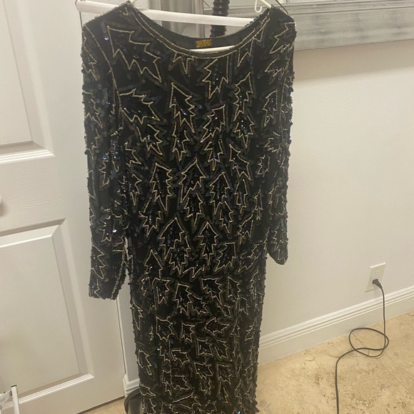 Evening gown - Picture 2 of 2